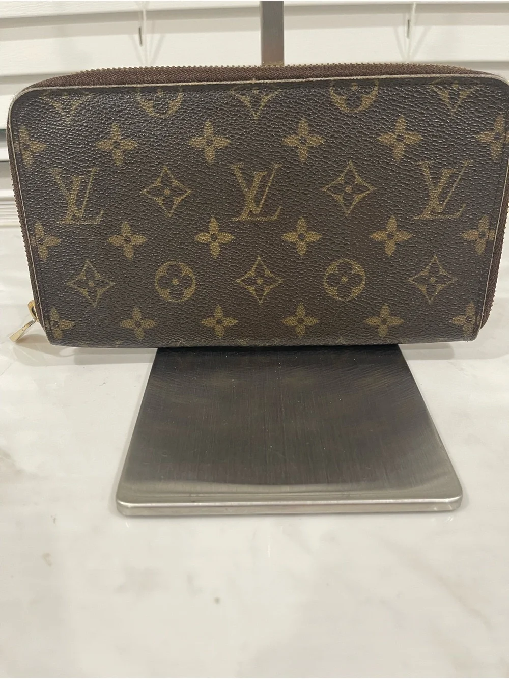 Louis Vuitton Monogram Canvas Zip Around Wallet in Brown